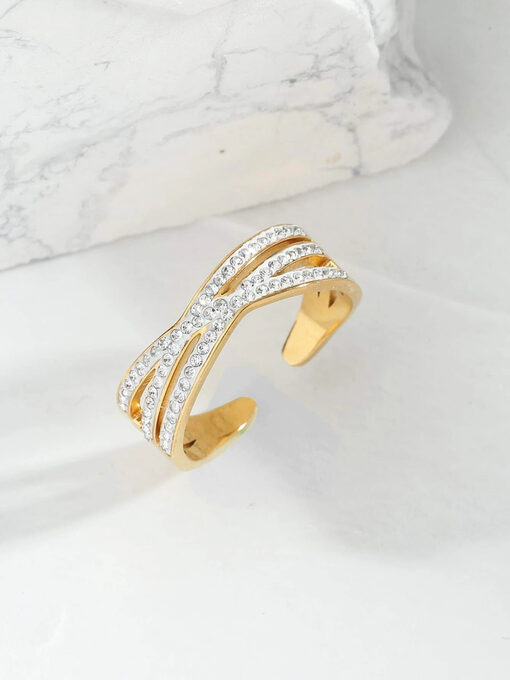 Δαχτυλίδι “3Stras Row" 107-00037 Χρυσό