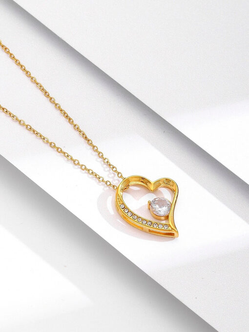 Κολιέ με Αλυσίδα “Holly Stras Heart” 104-00056 Χρυσό